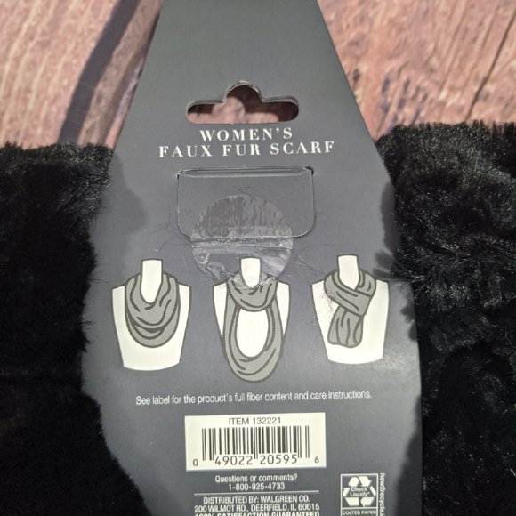 black faux fur infinity scarf nwt - Picture 5 of 6